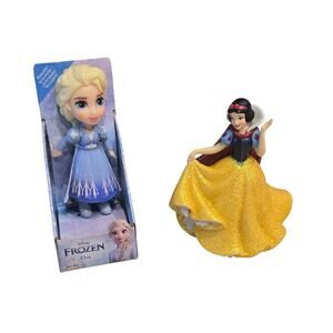 2-Disney Princesses 3.5" Snow White and 3.25" Elsa Figures / Both for Ages 3+